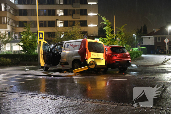 Drie beveiligingsauto's betrokken bij ongeval