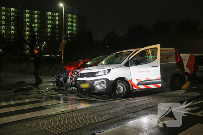 Drie beveiligingsauto's betrokken bij ongeval
