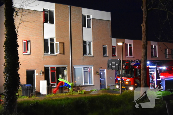 Politie start onderzoek naar woningbrand