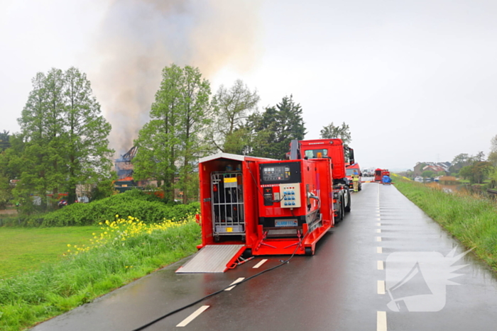 Grote brand legt wereldkeuken plat