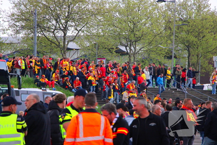 Spanning bij supporters voor bekerfinale
