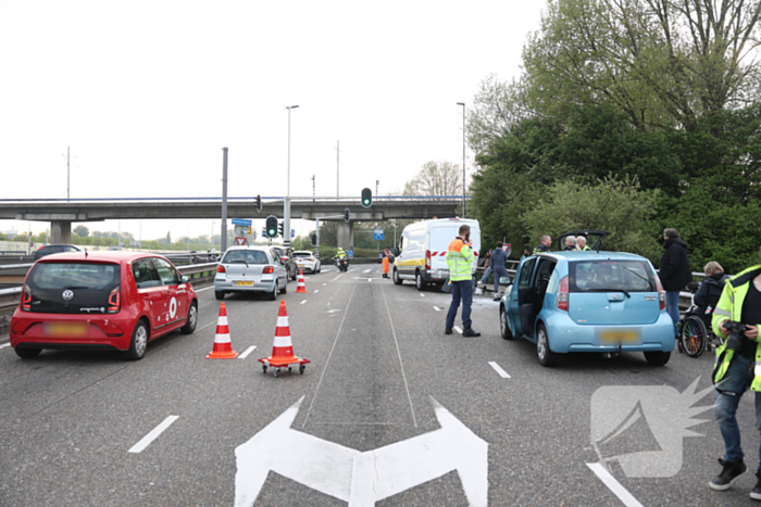 Drie voertuigen betrokken bij aanrijding