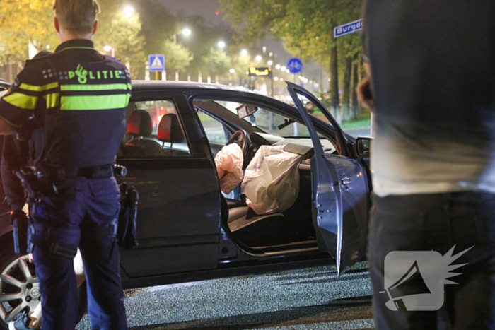 Dronken automobilist aangehouden na botsing tegen lantaarnpaal