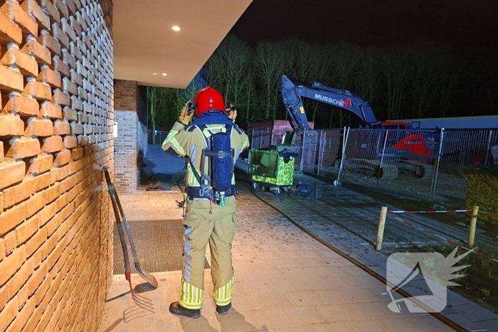 Brandweer druk met meerdere afval branden