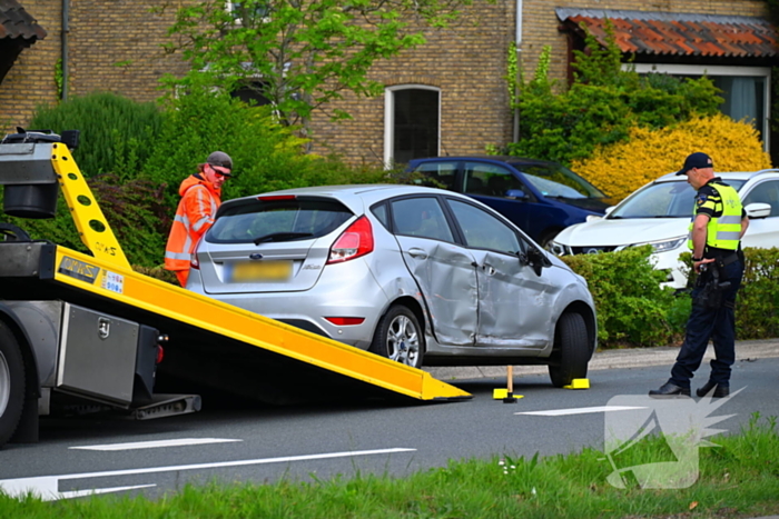 Oudere rijdt spook en komt in botsing met vrachtwagen