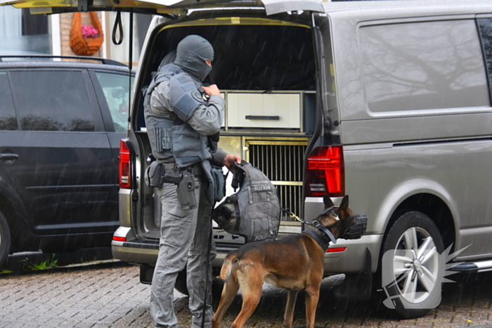 Aanhouding bij inval door arrestatieteam