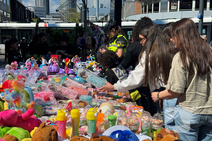 Meerdere (nep)wapens in beslag genomen tijdens Koningsdag