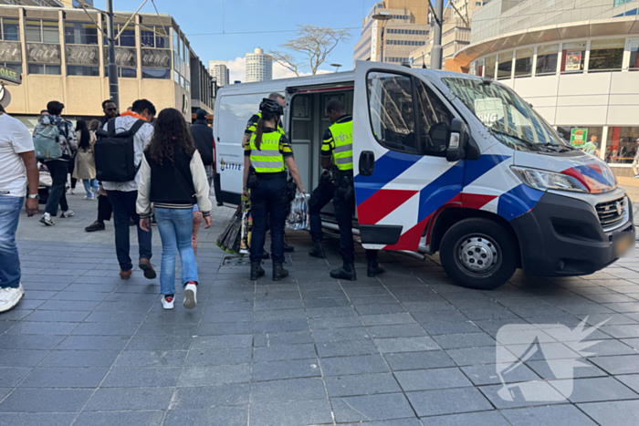 Meerdere (nep)wapens in beslag genomen tijdens Koningsdag