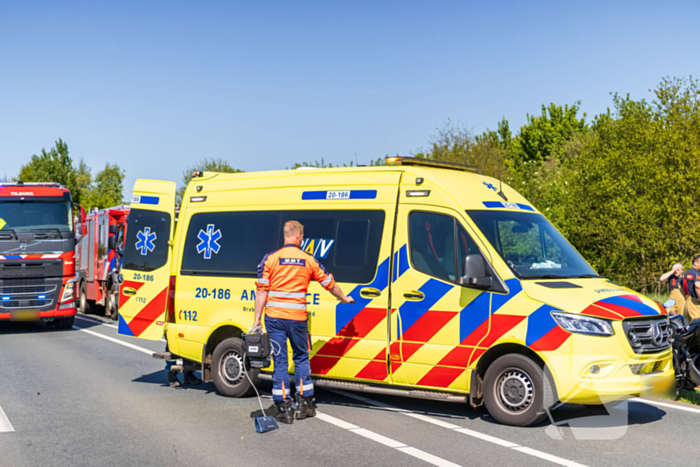 Motorrijder zwaargewond bij ongeval