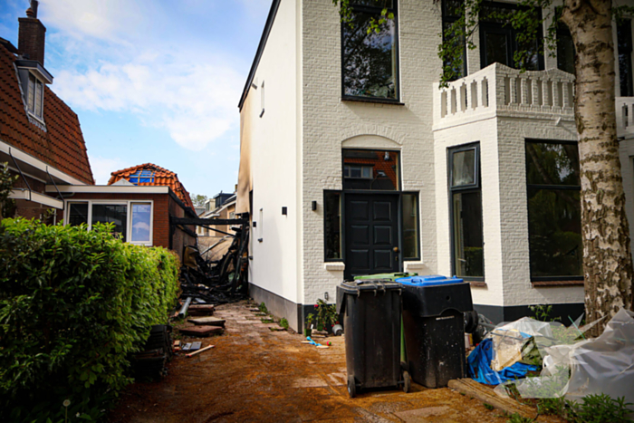 Schade bij daglicht goed te zien na grote nachtelijke brand