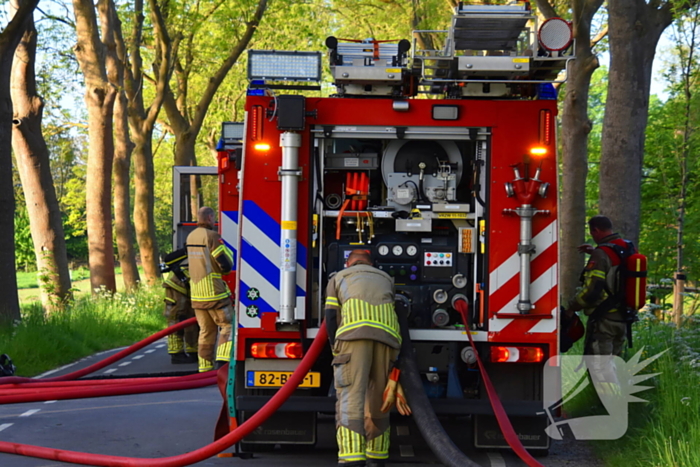 Grote brand verwoest schuur