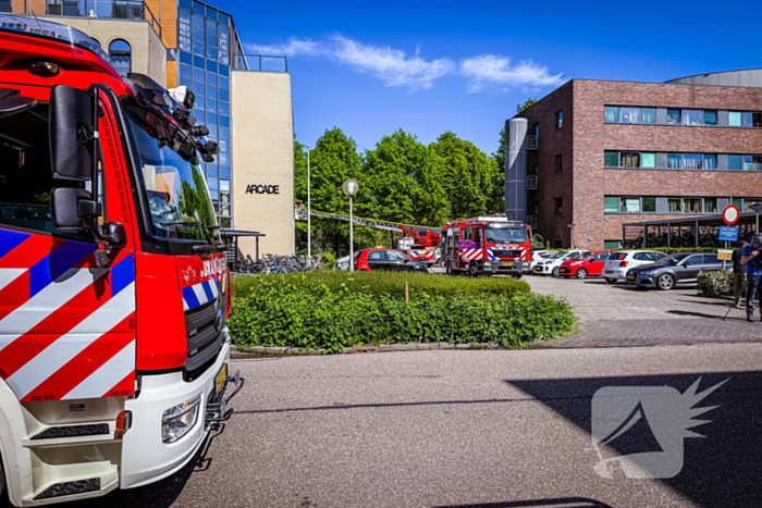 Uitslaande brand in appartementencomplex leidt tot grote schade