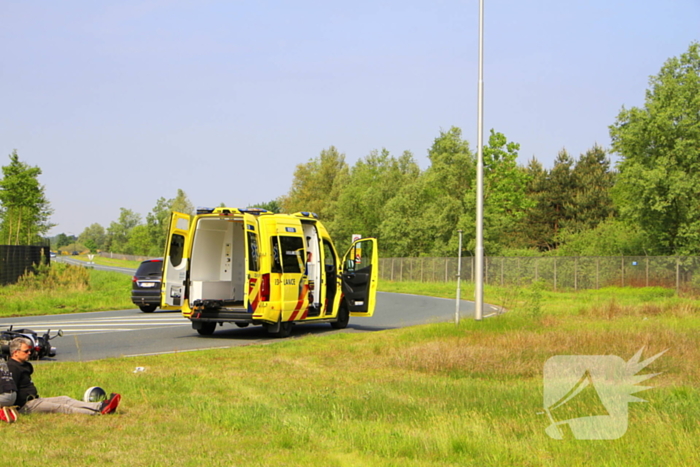 Twee gewonden na botsing met scooter