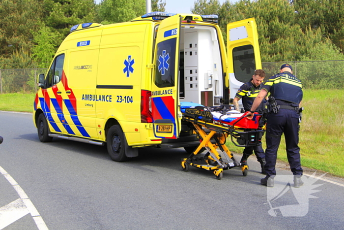 Twee gewonden na botsing met scooter
