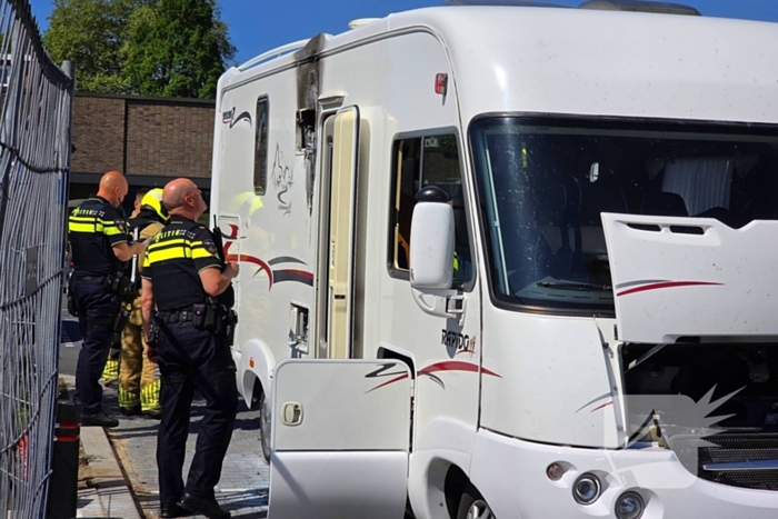Brandweerinzet na camperbrand