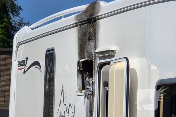Brandweerinzet na camperbrand