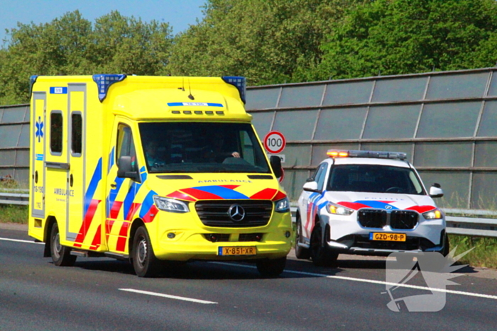Kop-staart aanrijding op snelweg