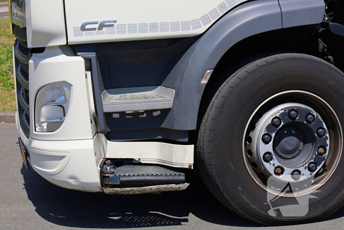Spoor gestremd door aanrijding tussen personenauto en vrachtwagen