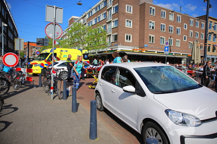 Dame geschept door automobilist