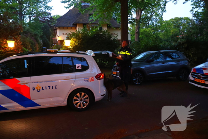 Aanhoudingen na overval, politiehelikopter ingezet