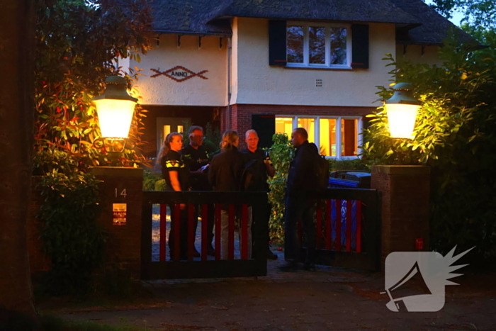 Aanhoudingen na overval, politiehelikopter ingezet