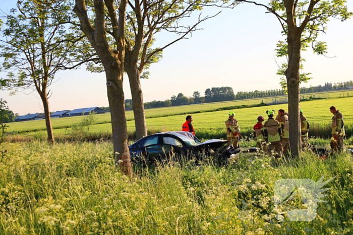 Ernstig ongeval tussen twee auto's op snelweg