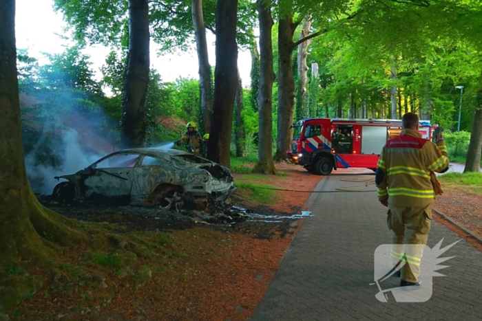 Onderzoek naar oorzaak van autobrand