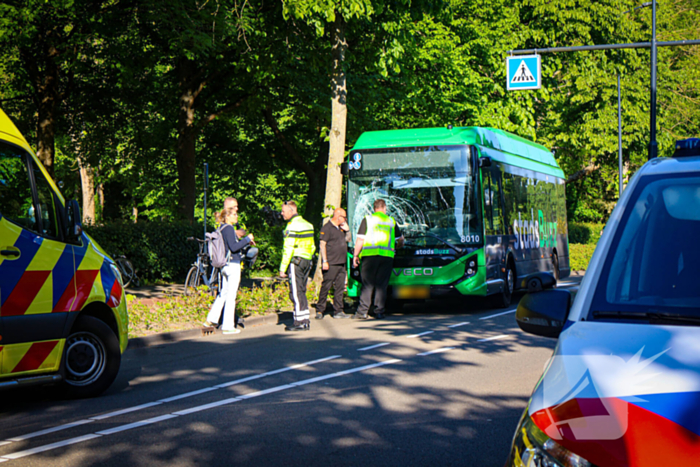 Fietser gewond na ongeval met bus