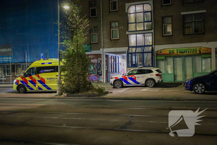 Politie doet onderzoek naar overval op een woning