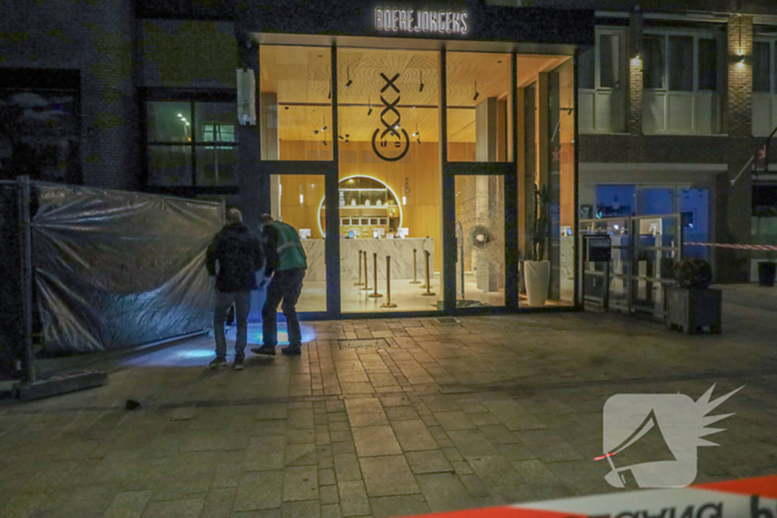 Explosie bij deur cannabiswinkel