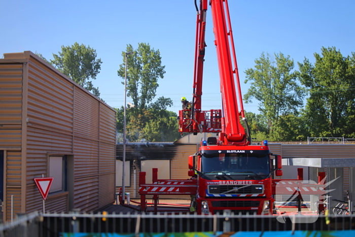 Zeer grote brand in gebouw van politieacademie hulpdiensten schalen op