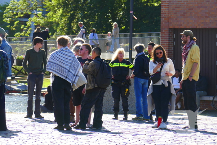 Demonstratie rustig verlopen onder politie-begleiding