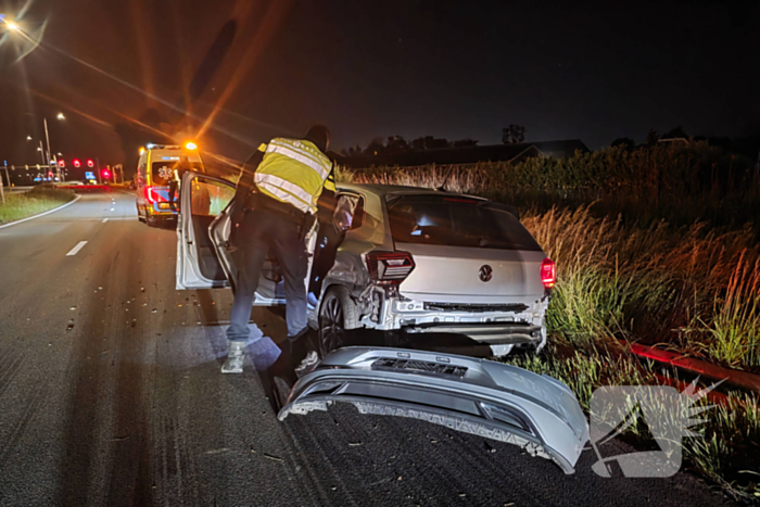 Auto zwaar beschadigd bij eenzijdig ongeval
