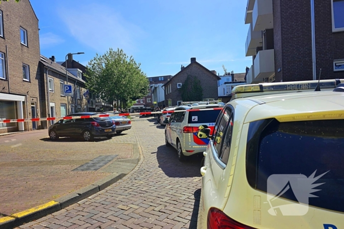 Aanhouding en gewonde bij mogelijke steekincident