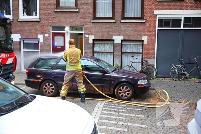 Flinke brand op dakterras, brand in de kiem gesmoord