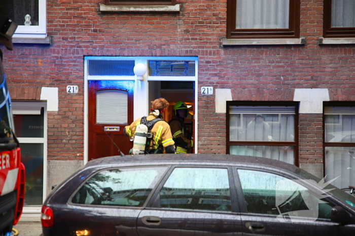 Flinke brand op dakterras, brand in de kiem gesmoord