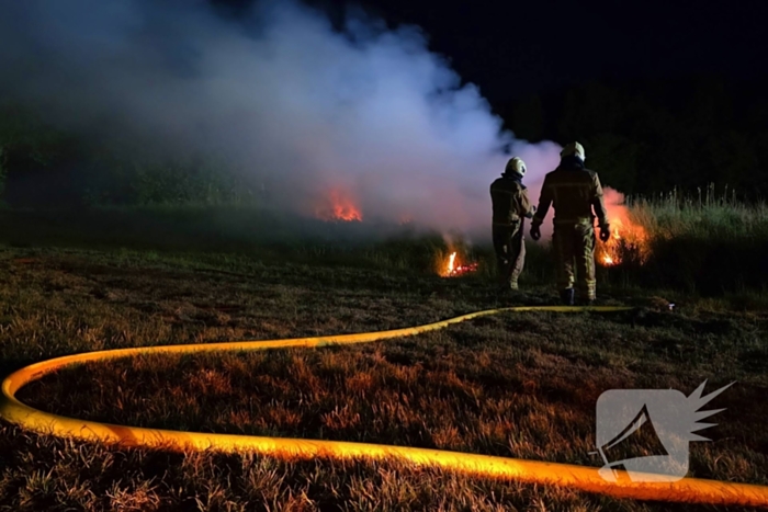 Bermbrand snel geblust door brandweer