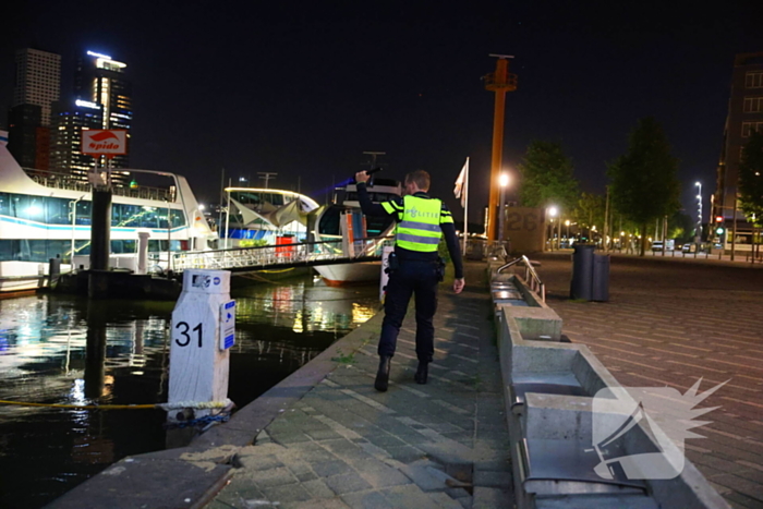 Drijfnatte man aangetroffen na zwemtocht