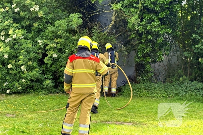 Scooter in brand gestoken