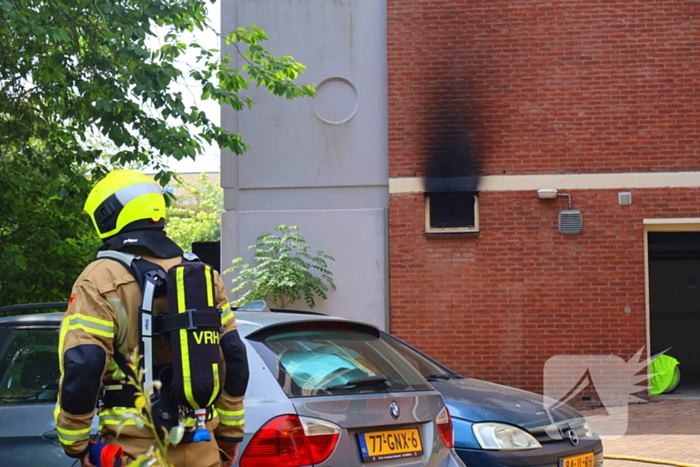 Zeer grote brand in transformatorhuis leidt tot ontruiming appartementen