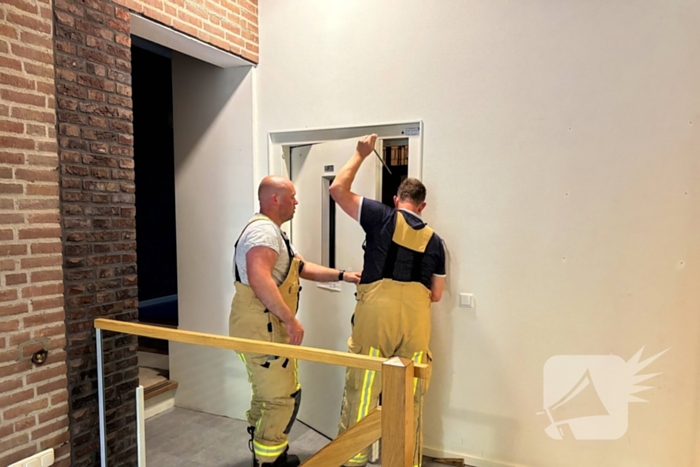 Brandweer ingezet voor liftopsluiting