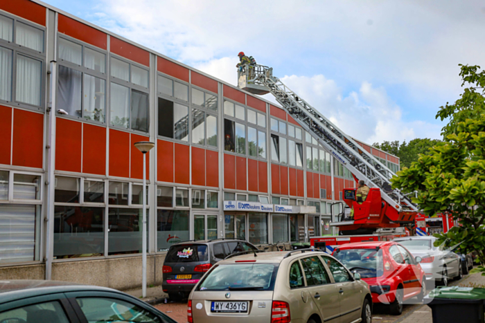 Brandweer ingezet voor brand in bedrijfspand