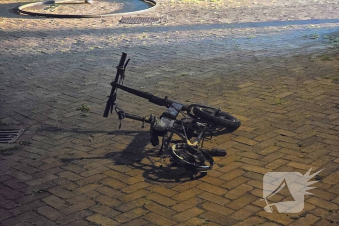 Gezin uit brandende woning gered via ladder