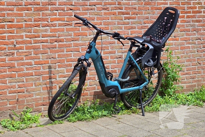 Scooterrijder gewond na ongeval met ebiker