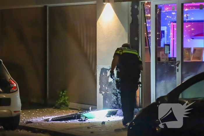 Explosie beschadigt beautysalon