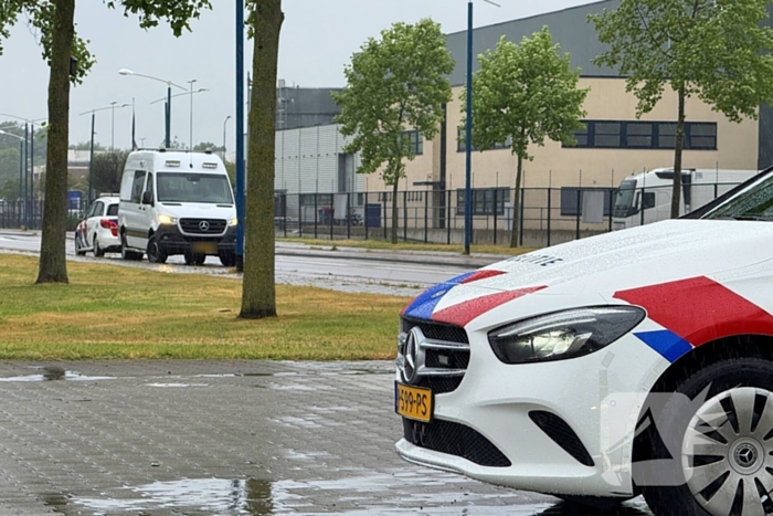 Fatbike botst op vrachtwagen, bestuurder gewond