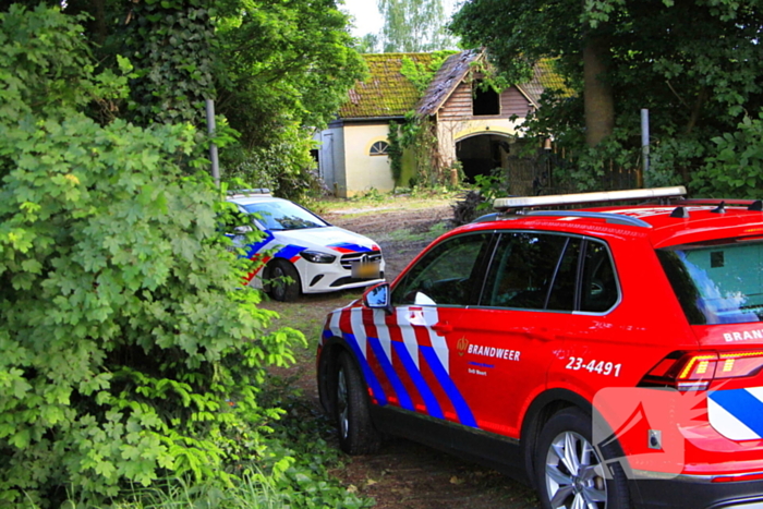 Verdachte vaten gevonden bij woning