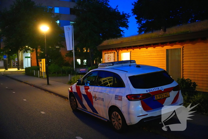 Brand op schoolplein snel geblust