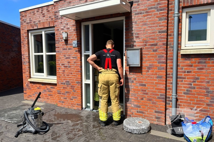 Waterleiding gesprongen in woning