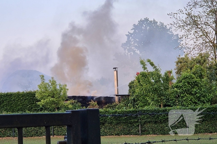 Snel ontwikkelende brand veroorzaakt schade